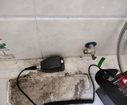 邓州屋顶漏水维修公司分享下卫生间漏水的危害及解决方法